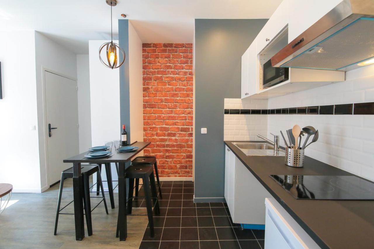 Le Retro, T2 Hypercentre Chic Et Cosy, Wifi Par Sovalfi Apartment Saint-Etienne  Luaran gambar